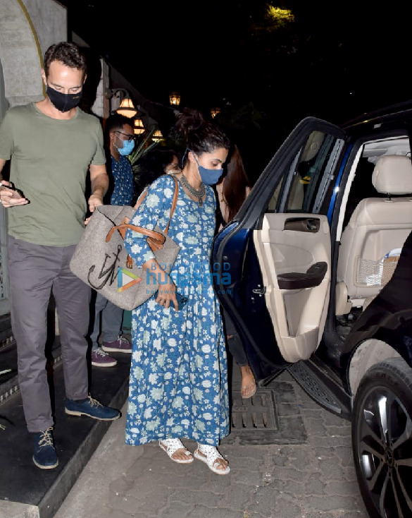 photos taapsee pannu snapped at bayroute in juhu 2