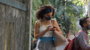 Photos: Taapsee Pannu spotted outside Rakeysh Omprakash Mehra’s office in Bandra