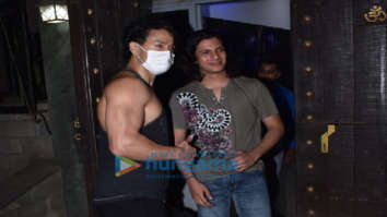 Photos: Tiger Shroff spotted outside a dubbing studio in Juhu