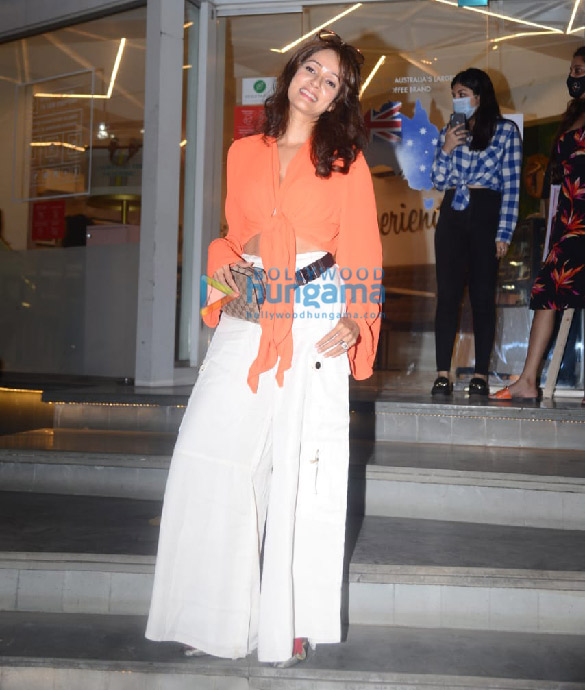 Photos: Vidya Malvade snapped in Juhu Photos: Vidya Malvade snapped in Juhu