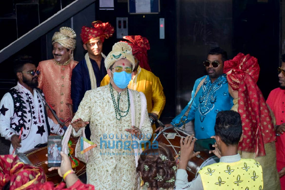 photos wedding pictures of aditya narayan and shweta agarwal 001