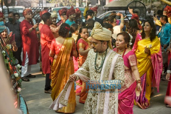 photos wedding pictures of aditya narayan and shweta agarwal 12