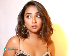 Celeb Wallpapers Of Prajakta Koli