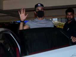 Ranbir Kapoor snapped post dubbing in Bandra