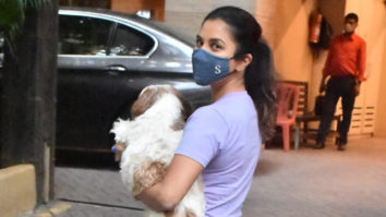 Sophie Choudry spotted in Bandra