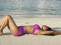 Hina Khan flaunts her bikini body in latest picture from Maldives