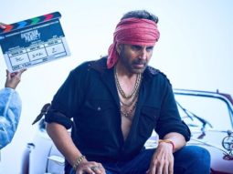 Akshay Kumar begins shooting for Bachchan Pandey, shares a still from the sets