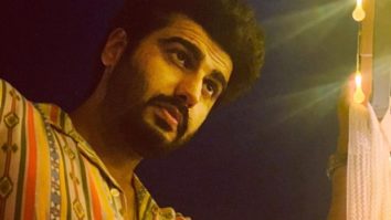 Arjun Kapoor becomes muse for Malaika Arora under the moonlight
