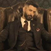 Hrithik Roshan looks dapper as the mighty Don Beardo