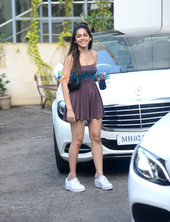 photos alaya f spotted at dance class in andheri 3