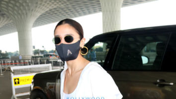 Photos: Alia Bhatt, Falguni Pathak and Warina Hussain snapped at the airport