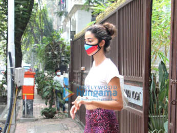 Photos: Ananya Panday spotted at yoga class in Bandra