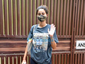 Photos: Ananya Panday spotted at yoga class in Bandra