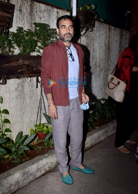 photos celebs snapped at kaagaz screening 3