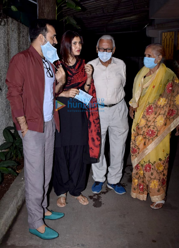 photos celebs snapped at kaagaz screening 6