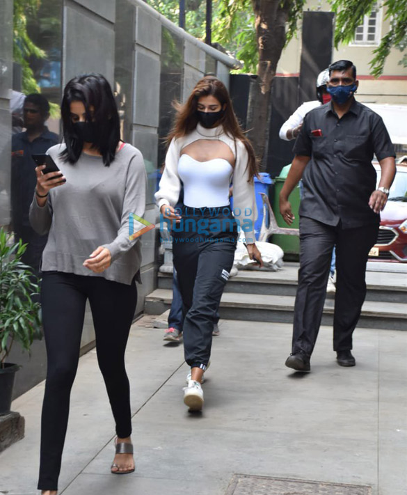 photos disha patani snapped at pooja films office in juhu 4