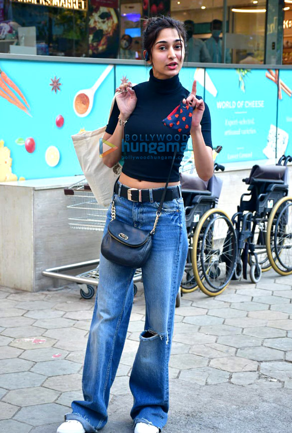 photos erica fernandes snapped at foodhall 4