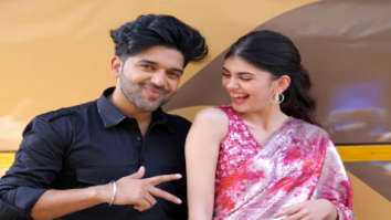Photos: Guru Randhawa and Sanjana Sanghi snapped on the sets of The Kapil Sharma Show to promote their upcoming song ‘Mehendi Wale Haath’