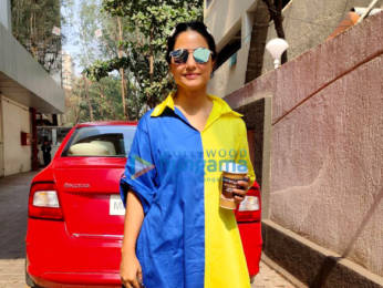 Photos: Hina Khan snapped at Goregaon Photo studio