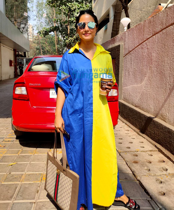 photos hina khan snapped at goregaon photo studio 2