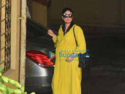Photos: Kareena Kapoor Khan spotted in Bandra