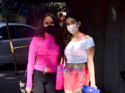 Photos: Sara Ali Khan and Namrata Purohit snapped at Pilates in Khar