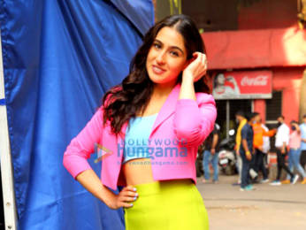 Photos: Sara Ali Khan snapped at Filmcity
