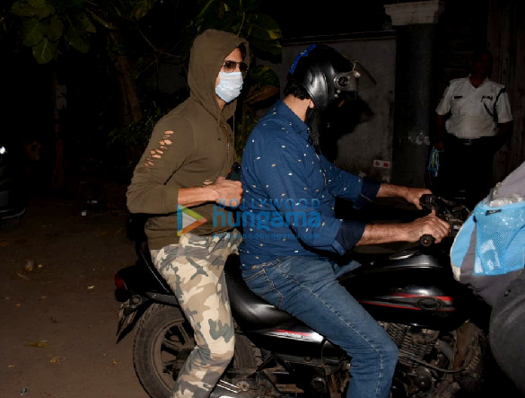 photos sidharth malhotra snapped at versova 2 2