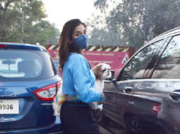 Photos: Sophie Choudry spotted in Juhu