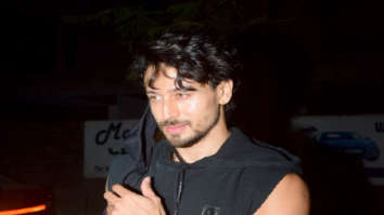 Photos: Tiger Shroff snapped in Juhu