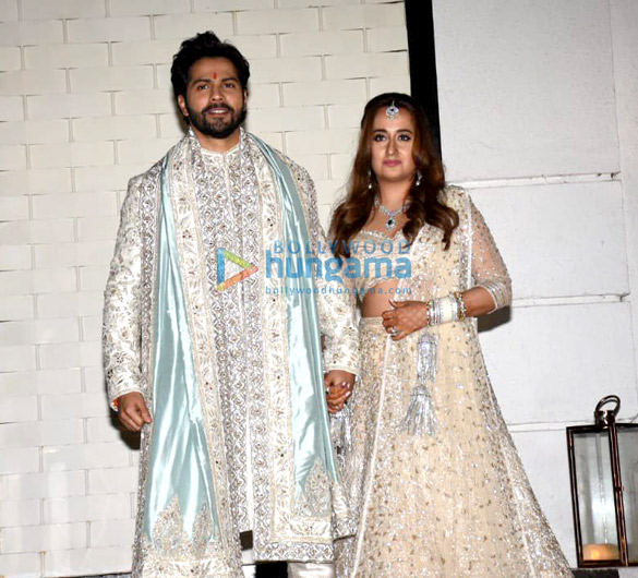 photos varun dhawan ties the knot with natasha dalal in alibag 3