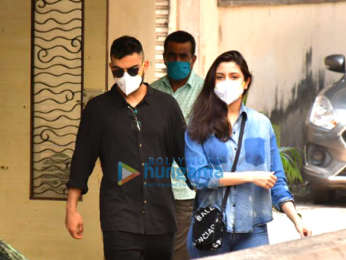 Photos: Virat Kohli & Anushka Sharma spotted at a clinic in Khar
