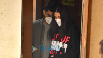 Photos: Virat Kohli and Anushka Sharma snapped at a clinic in Bandra