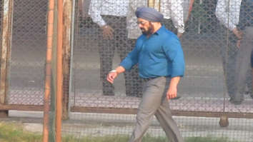 Salman Khan was spotted looking dapper at the shoot of Antim: The Final Truth in Bandra