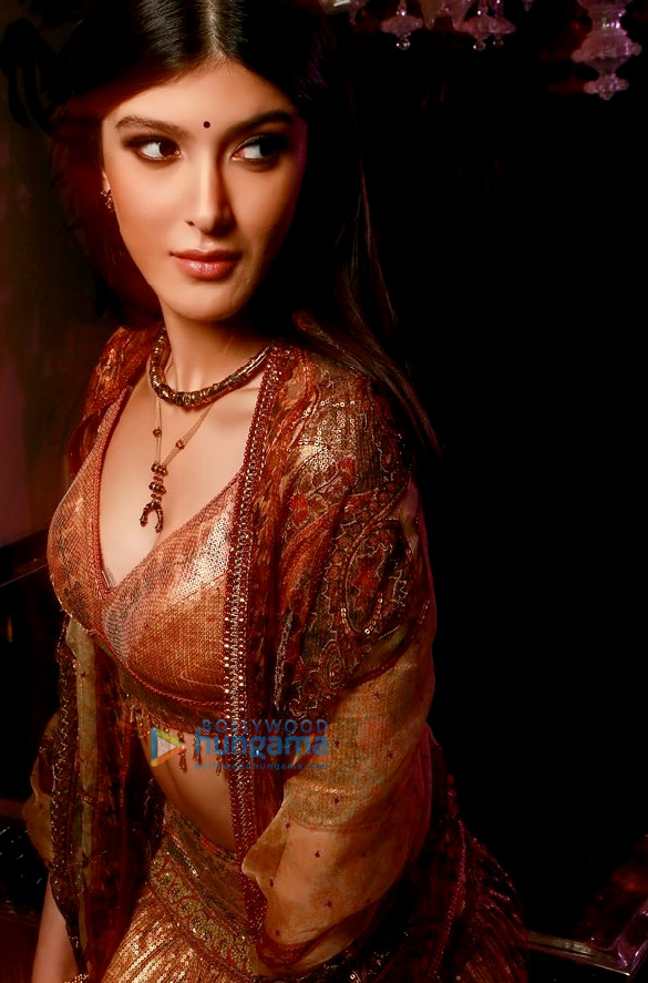 shanaya 20