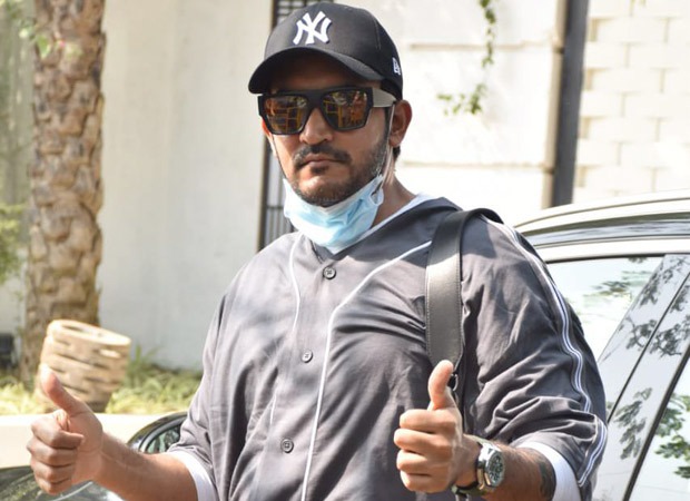 Shashank Khaitan arrives at Varun Dhawan-Natasha Dalal’s wedding venue ahead of the Sangeet night