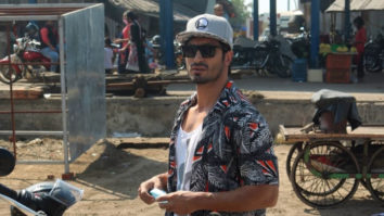 Vidyut Jammwal spotted at Versova Jetty