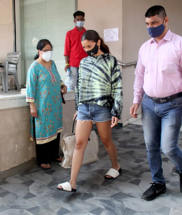 Photos: Alia Bhatt spotted outside an eye clinic in Bandra