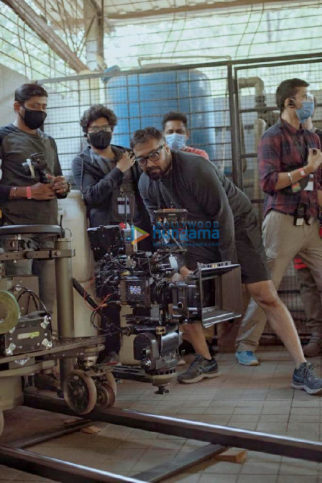On The Sets Of The Movie Do Baaraa