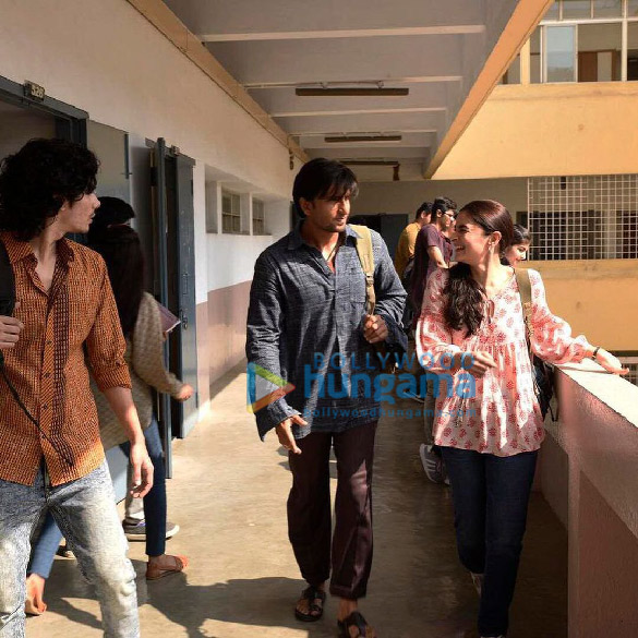 gully boy 1 12