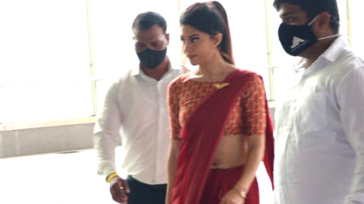 Jacqueline Fernandez spotted at Airport