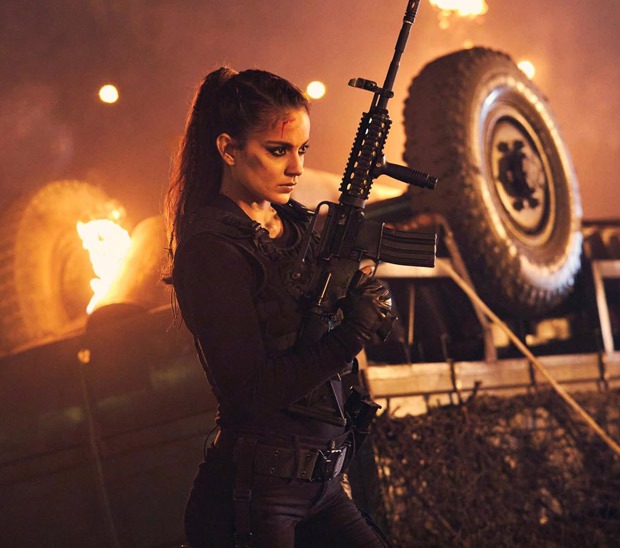 Kangana Ranaut gives a new glimpse of fiery Agent Agni from Dhaakad
