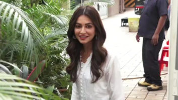 Kriti Kharbanda spotted at Fun Republic in Andheri