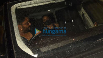 Photos: Alia Bhatt snapped in Bandra