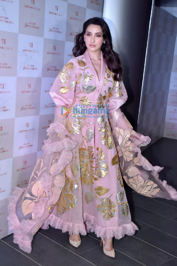 photos celebs snapped at abu jani and sandeep khosla x lodha launch event 9