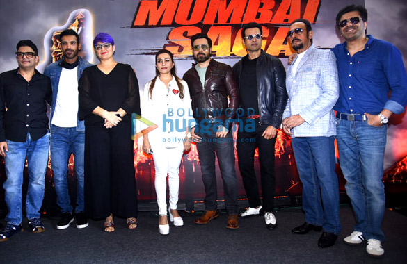 photos celebs snapped at mumbai saga trailer launch 1 3