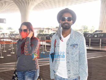 Photos: Janhvi Kapoor, Anil Kapoor, Karishma Tanna and others snapped at the airport