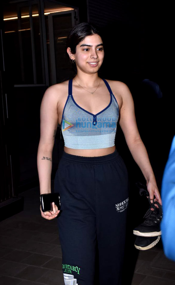 Photos: Khushi Kapoor spotted at the gym Photos: Khushi Kapoor spotted at the gym