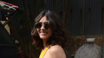 Photos: Mrunal Thakur snapped in Juhu