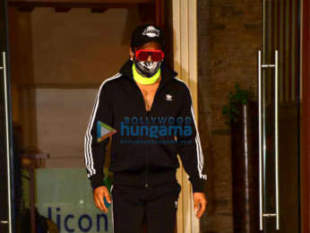 Photos: Ranveer Singh spotted at a clinic in Bandra